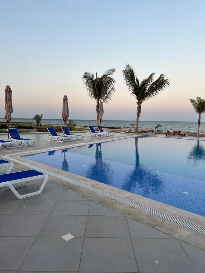Beach Front Le Bon Villa マスカット エクステリア 写真