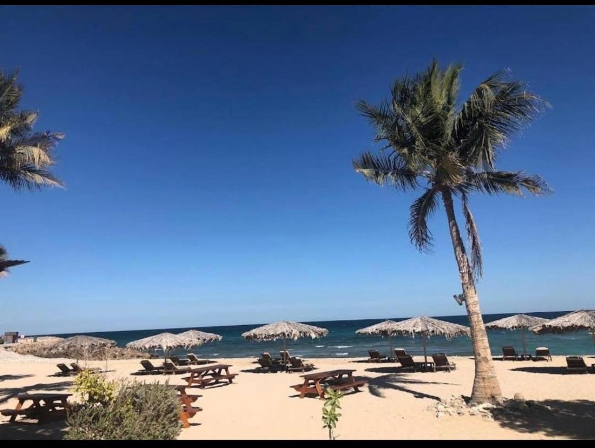 Beach Front Le Bon Villa マスカット エクステリア 写真